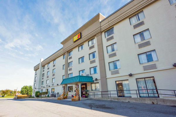 Super 8 hotel in Frederick